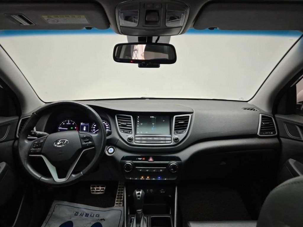 HYUNDAI Tucson - Vista 7