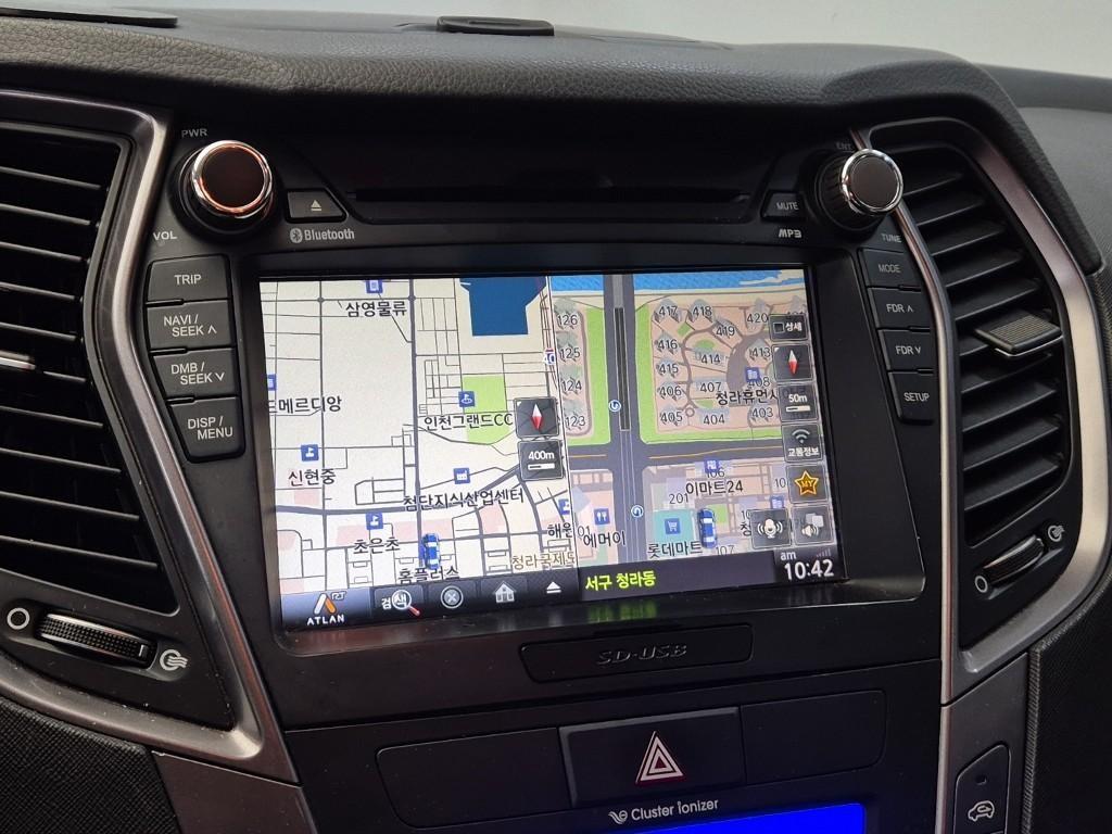 HYUNDAI Santa Fe 2015 the color of pearl - Importación desde Corea - HF Imports Iquique - Foto 13