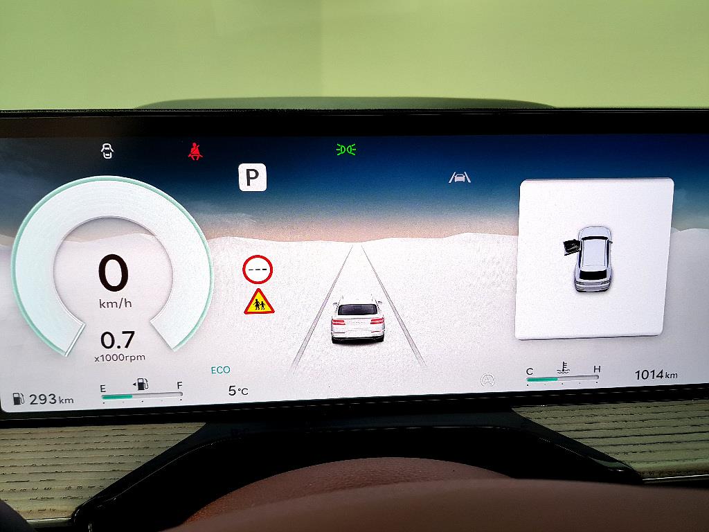 Genesis GV80 - Vista 7