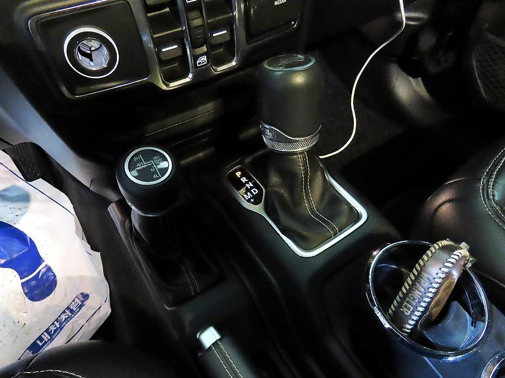 Jeep Wrangler - Vista 12