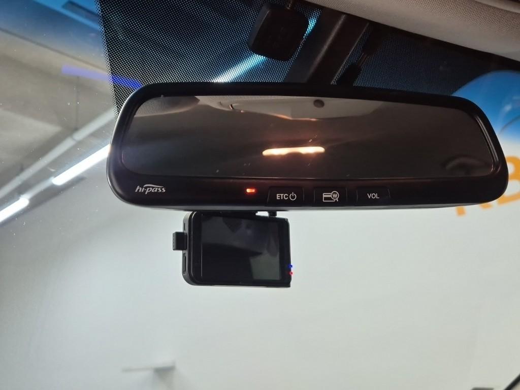 HYUNDAI Santa Fe 2015 the color of pearl - Importación desde Corea - HF Imports Iquique - Foto 19