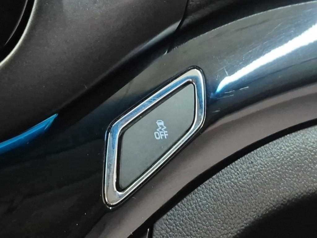 Chevrolet Orlando 2012 Gris - Importación desde Corea - HF Imports Iquique - Foto 14