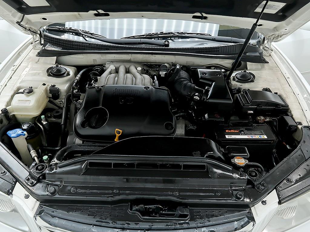 HYUNDAI Grandeur 2009 Blanco - Importación desde Corea - HF Imports Iquique - Foto 7