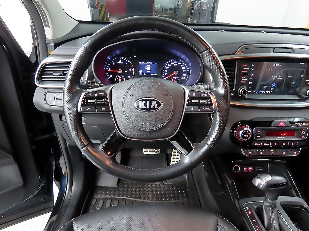 KIA Sorento - Vista 9