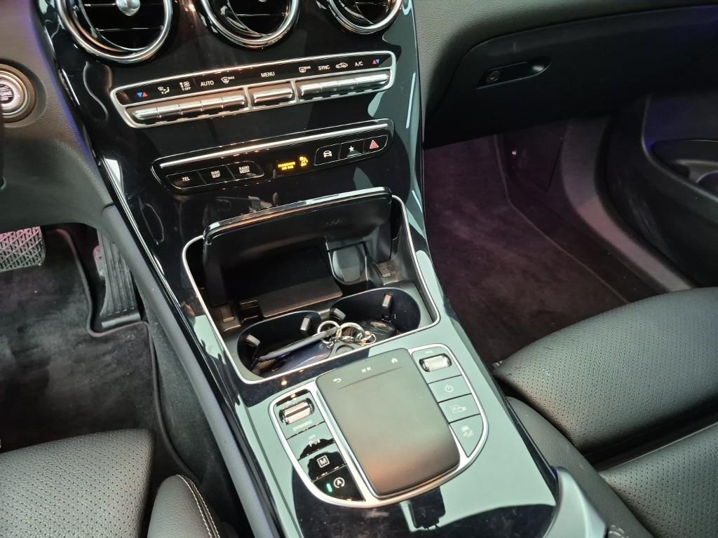 Mercedes Benz GLC Class - Vista 10