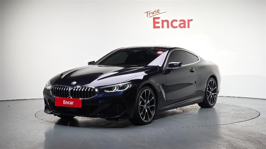 BMW 8 Series 2021 Negro - Importación desde Corea - HF Imports Iquique - Foto 1