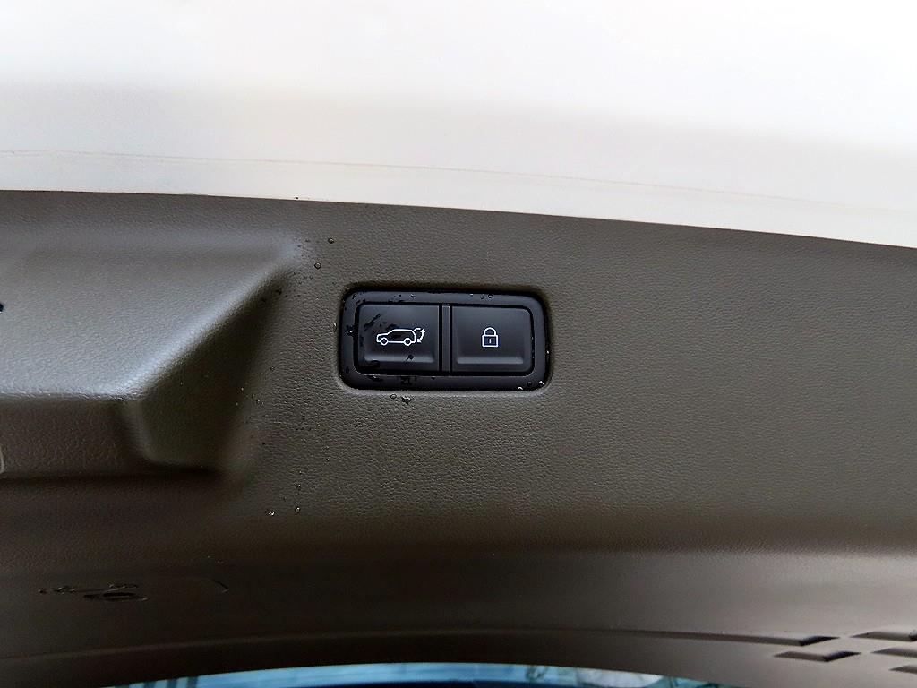 HYUNDAI Santa Fe 2024 the color of pearl - Importación desde Corea - HF Imports Iquique - Foto 15