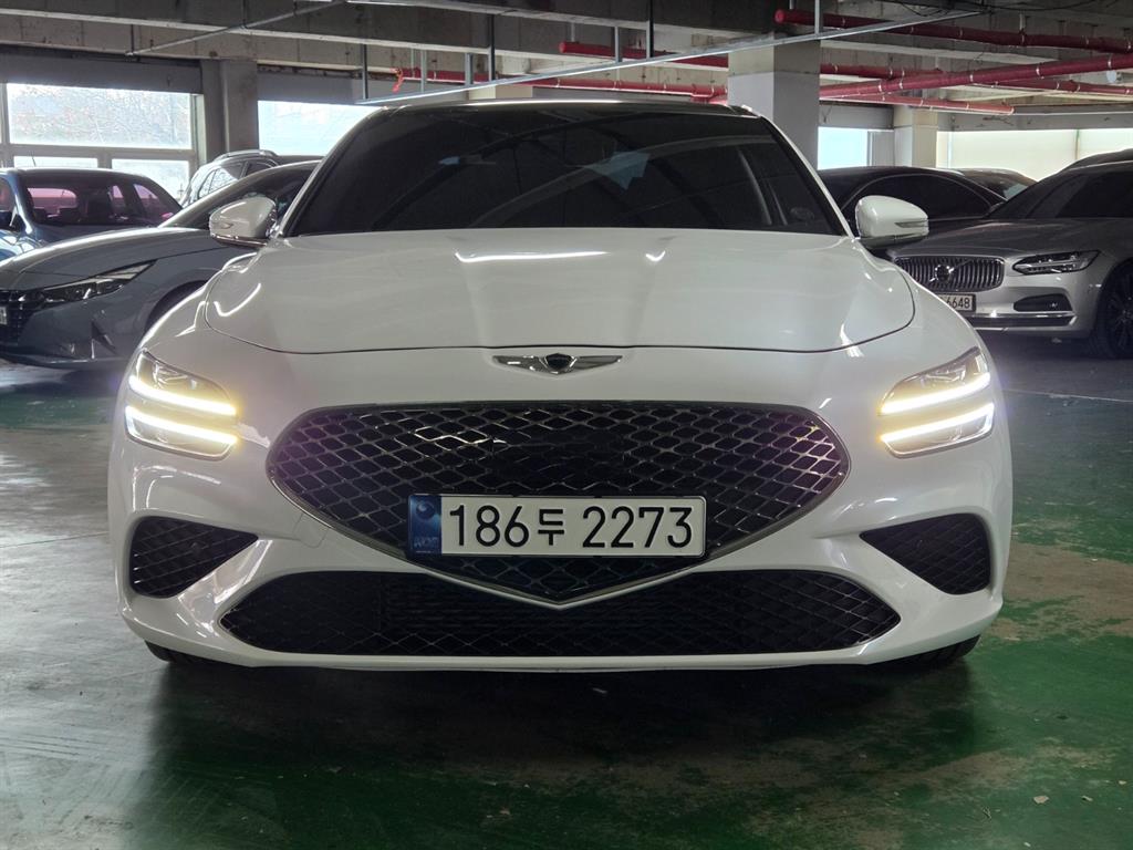 Genesis G70 - Vista 2