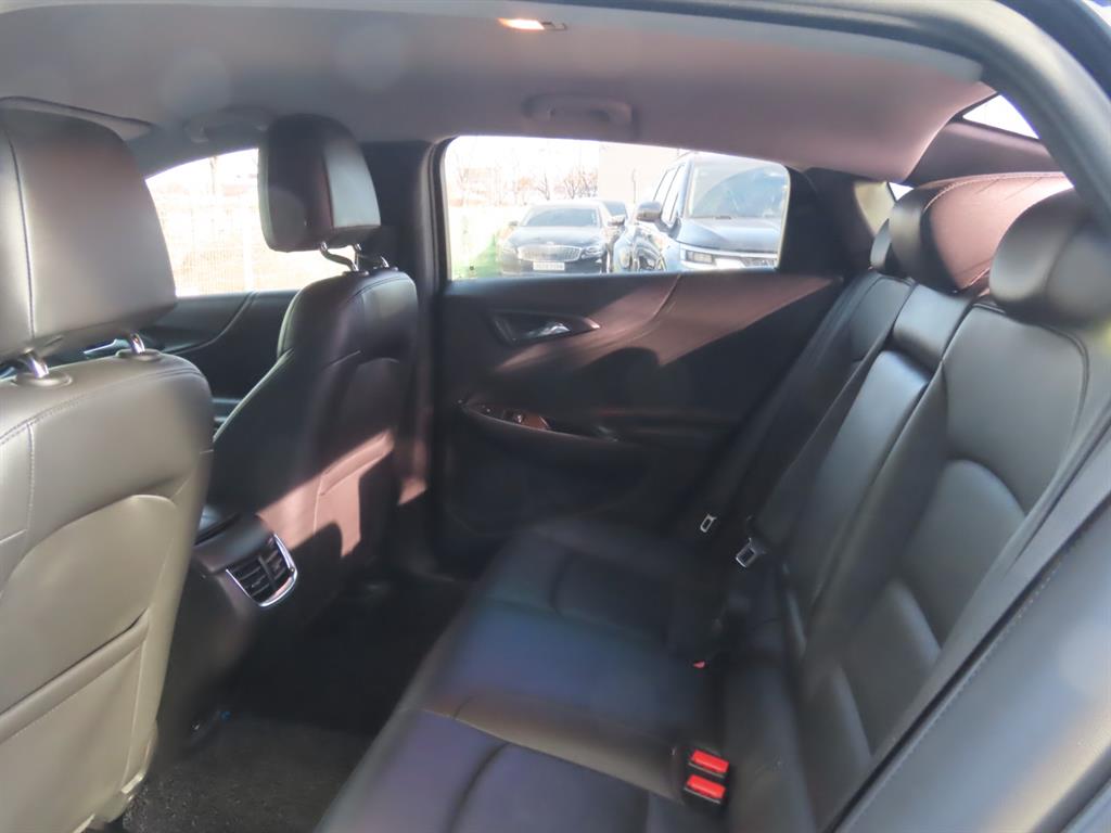 Chevrolet Malibu 2017 Gris - Importación desde Corea - HF Imports Iquique - Foto 10