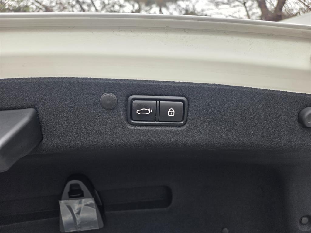 HYUNDAI Grandeur 2022 Blanco - Importación desde Corea - HF Imports Iquique - Foto 19