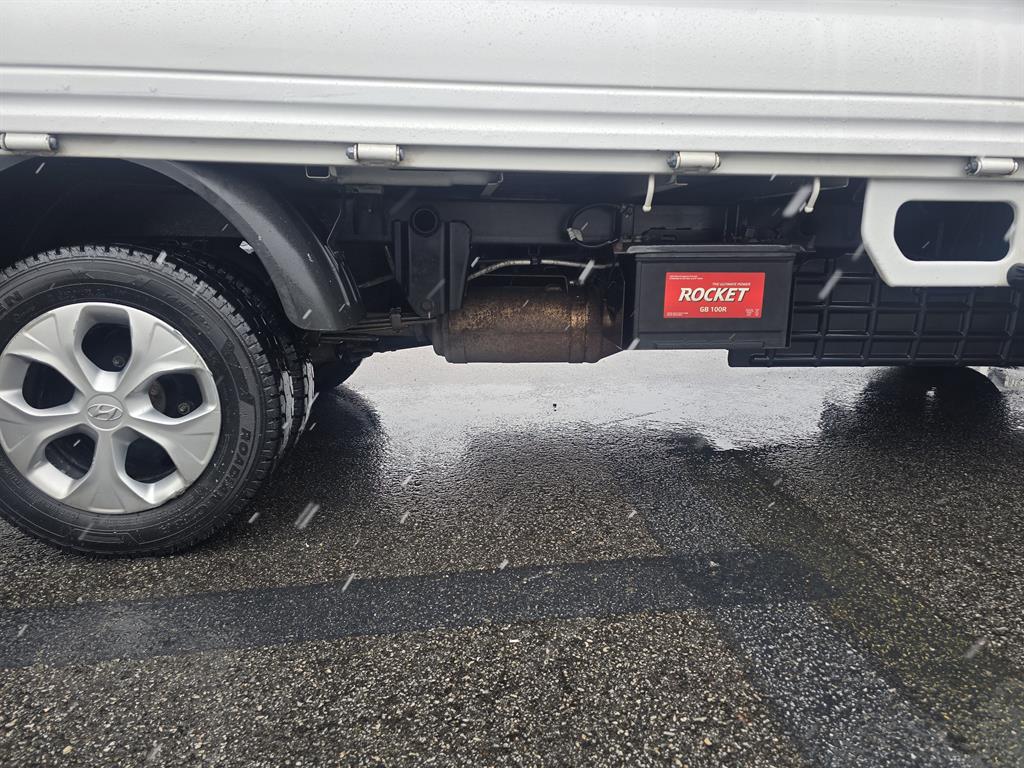 Small Truck Cargo (small) 2022 Blanco - Importación desde Corea - HF Imports Iquique - Foto 13