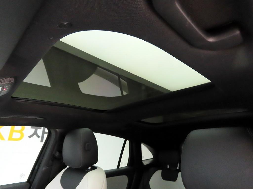 Mercedes Benz GLA Class 2021 - Importación desde Corea - HF Imports Iquique - Foto 17