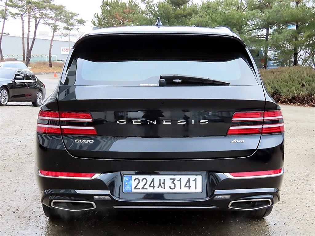 Genesis GV80 - Vista 4