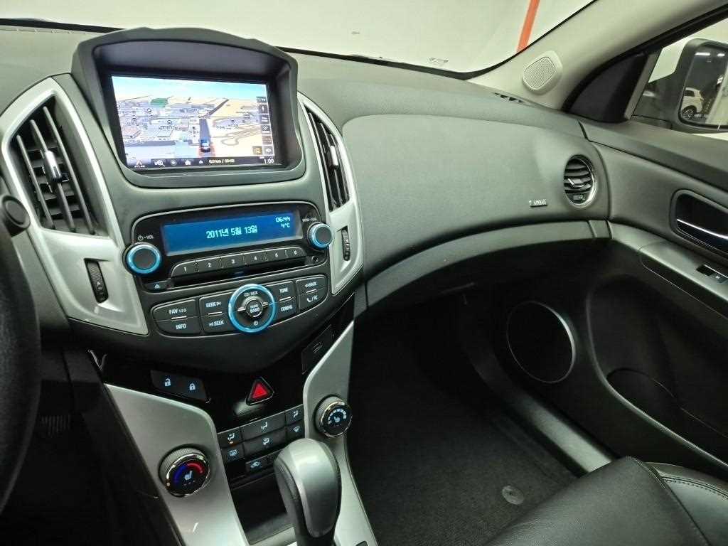 Chevrolet Cruise - Vista 10