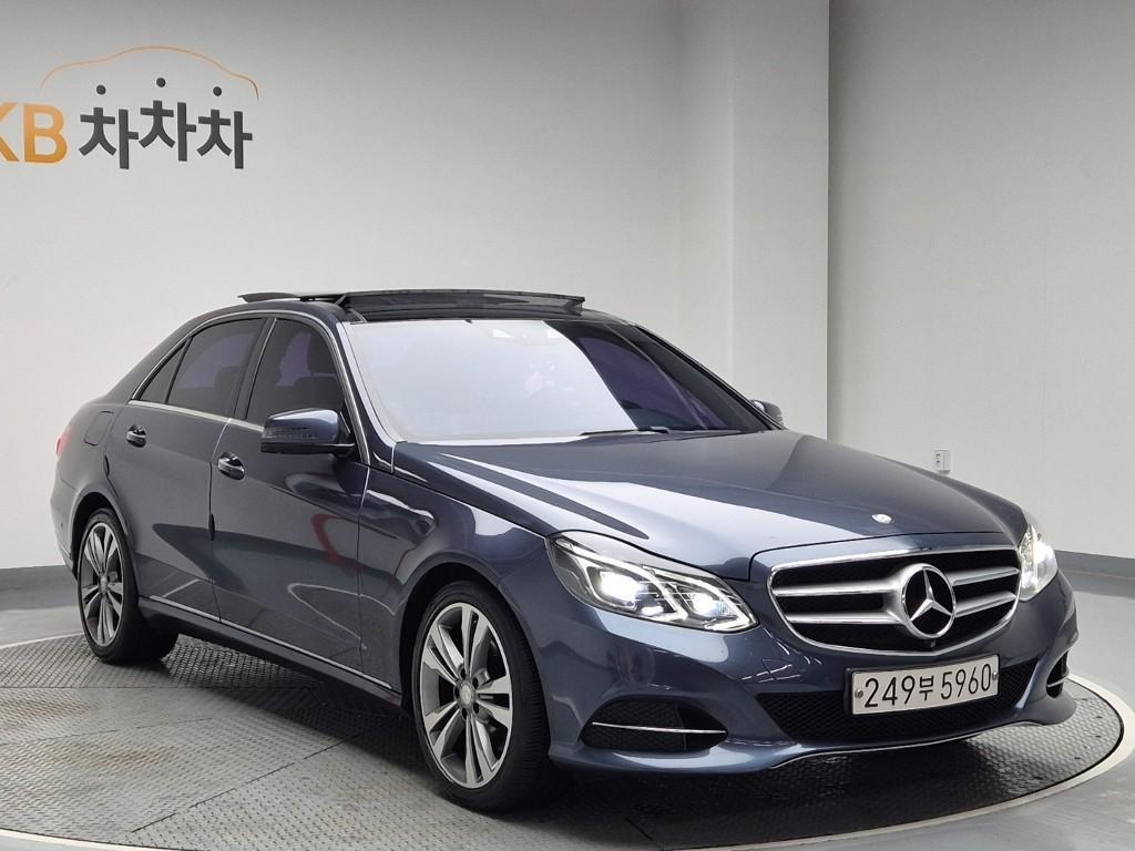 Mercedes Benz E class 2016 Gris - Importación desde Corea - HF Imports Iquique - Foto 1