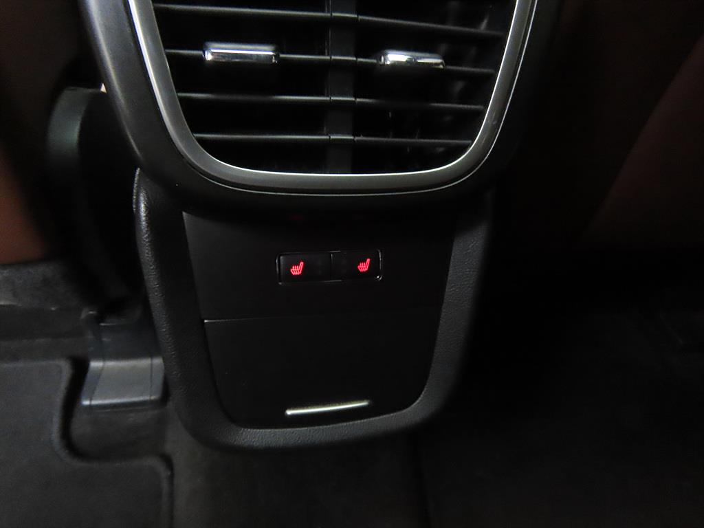 Lincoln MKX - Vista 11