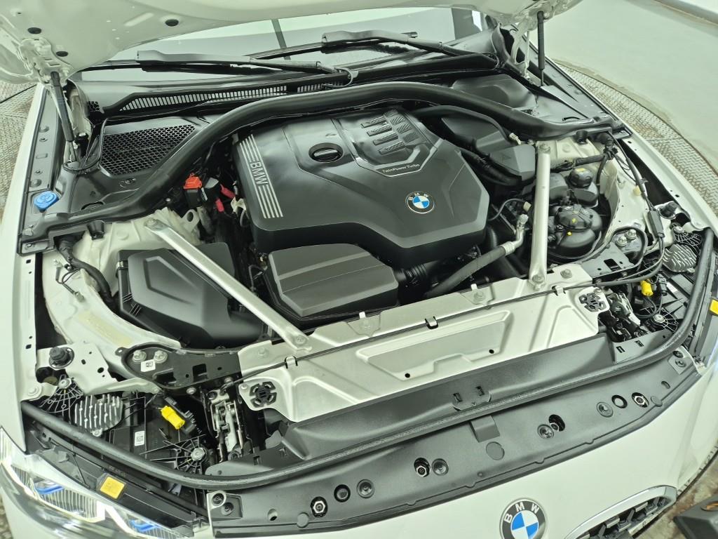 BMW 4 Series - Vista 6