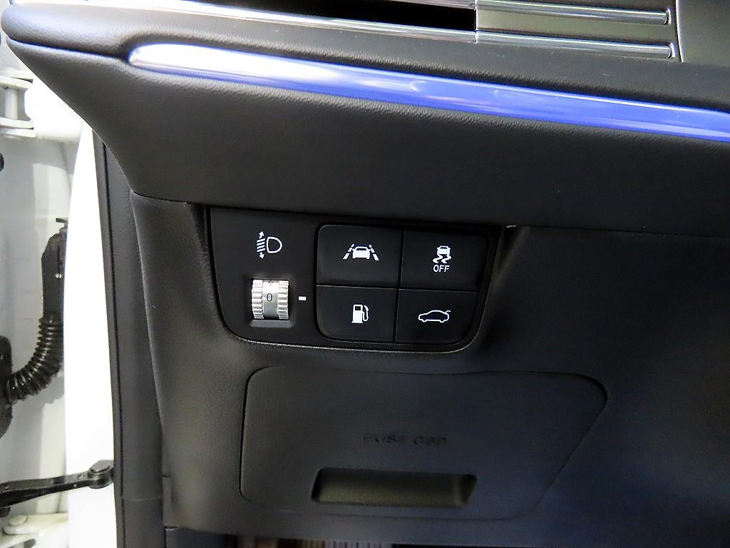 HYUNDAI Grandeur 2022 Blanco - Importación desde Corea - HF Imports Iquique - Foto 13