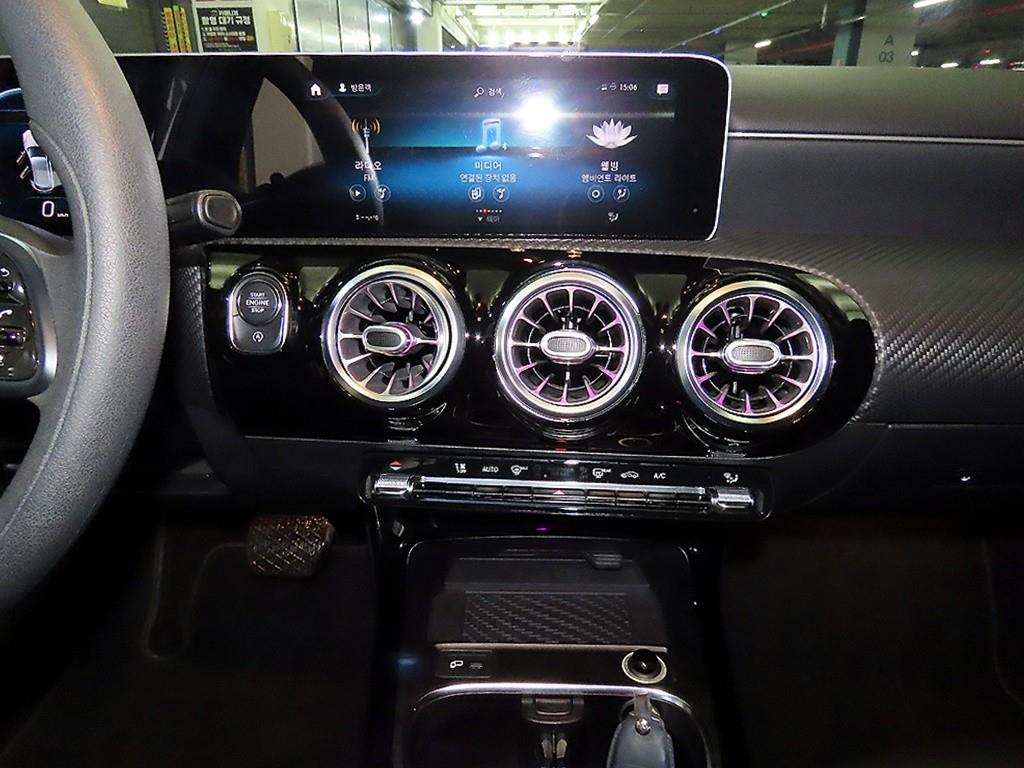 Mercedes Benz A Class - Vista 11