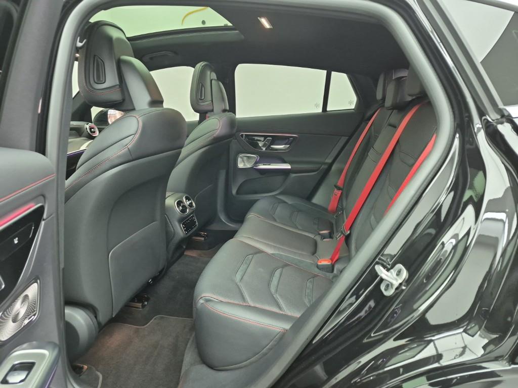 Mercedes Benz GLC Class - Vista 12