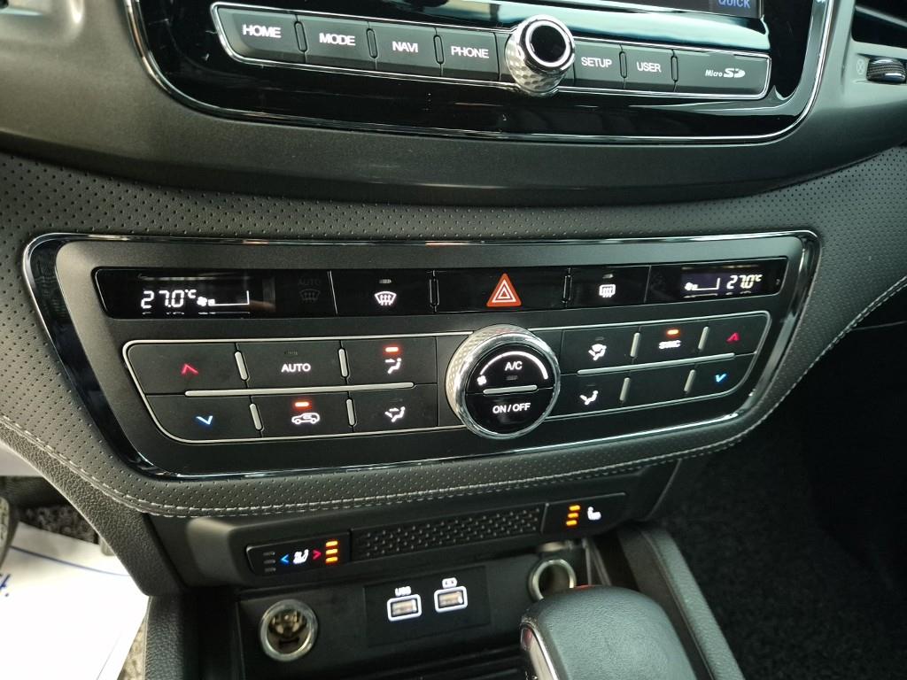 Ssangyong Rexton - Vista 10