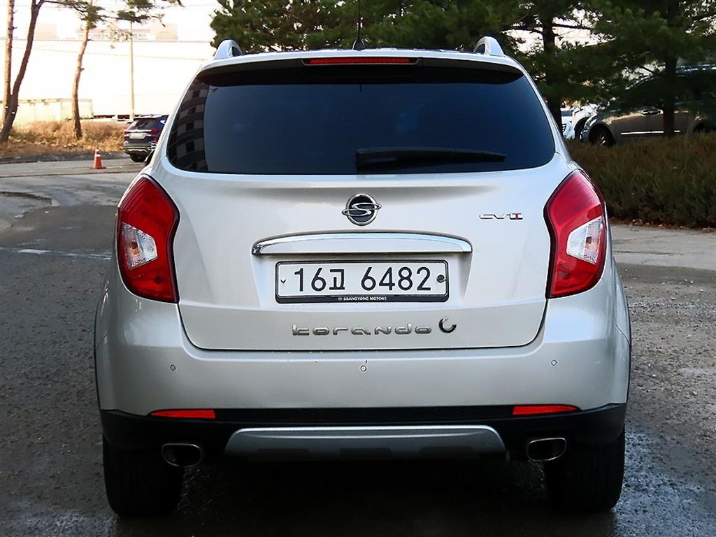 Ssangyong Korando - Vista 4