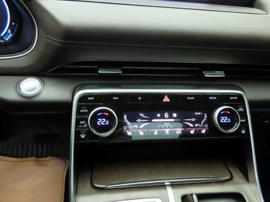 Genesis GV80 - Vista 9