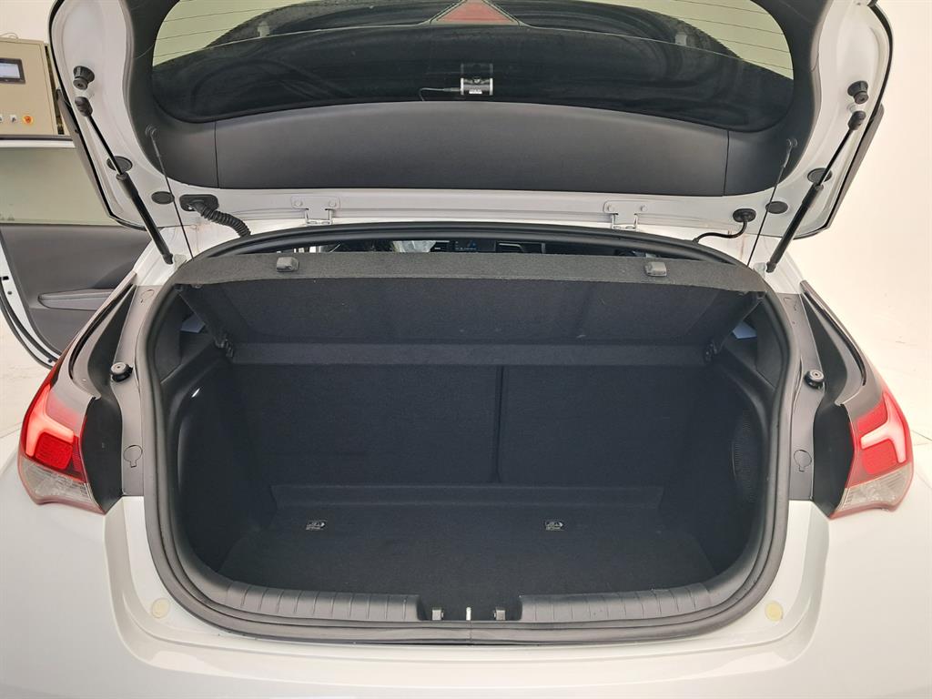 HYUNDAI Veloster 2019 - Importación desde Corea - HF Imports Iquique - Foto 17