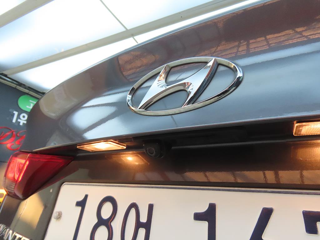 HYUNDAI Avante 2016 Gris - Importación desde Corea - HF Imports Iquique - Foto 17