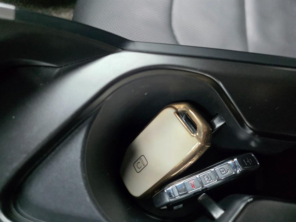 KIA EV6 2022 Gris - Importación desde Corea - HF Imports Iquique - Foto 13