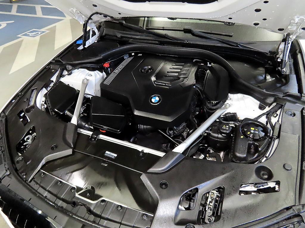 BMW 5 Series 2023 Blanco - Importación desde Corea - HF Imports Iquique - Foto 19