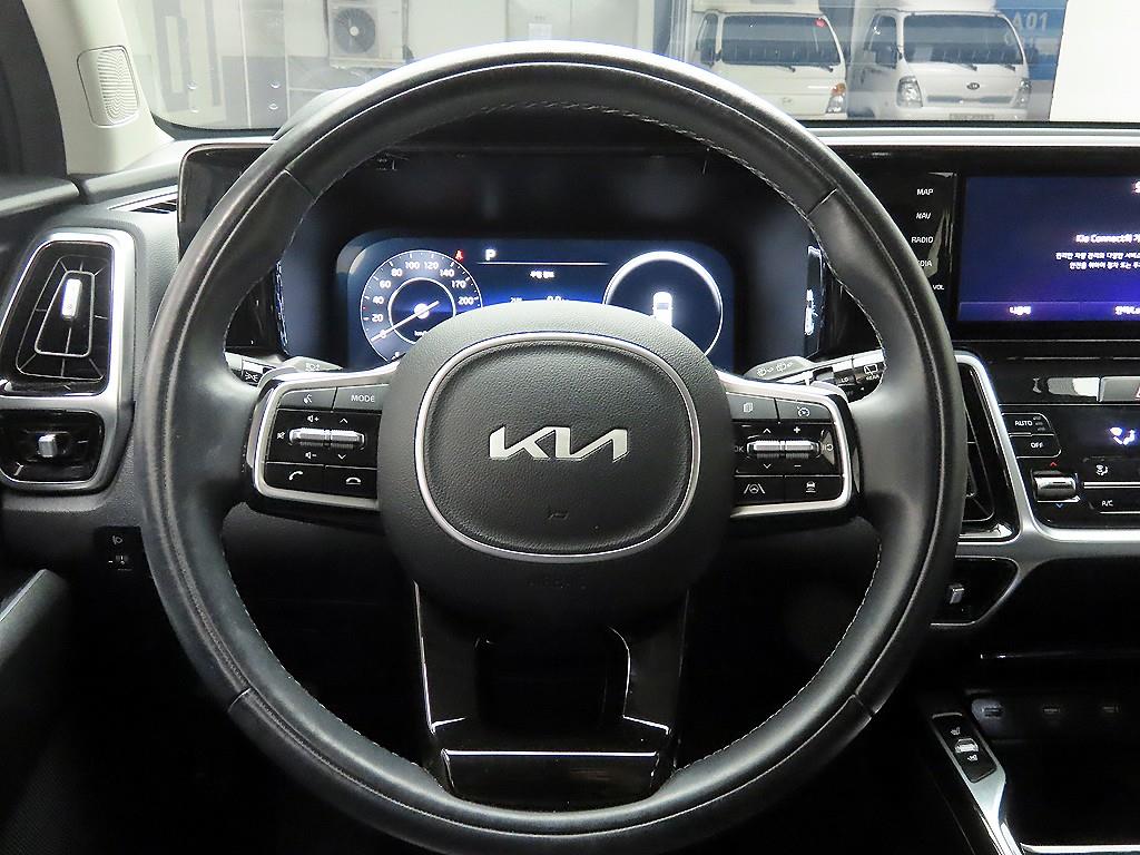 KIA Sorento - Vista 8