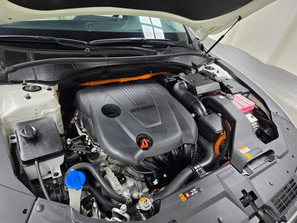 HYUNDAI Grandeur - Vista 11