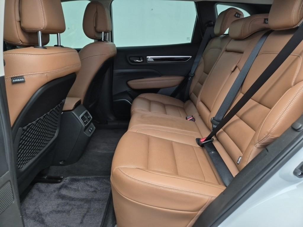 SAMSUNG QM6 - Vista 12