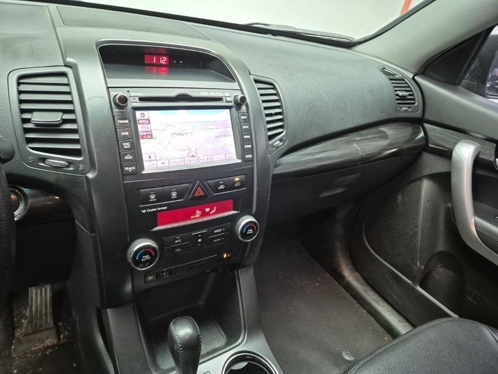 KIA Sorento - Vista 10