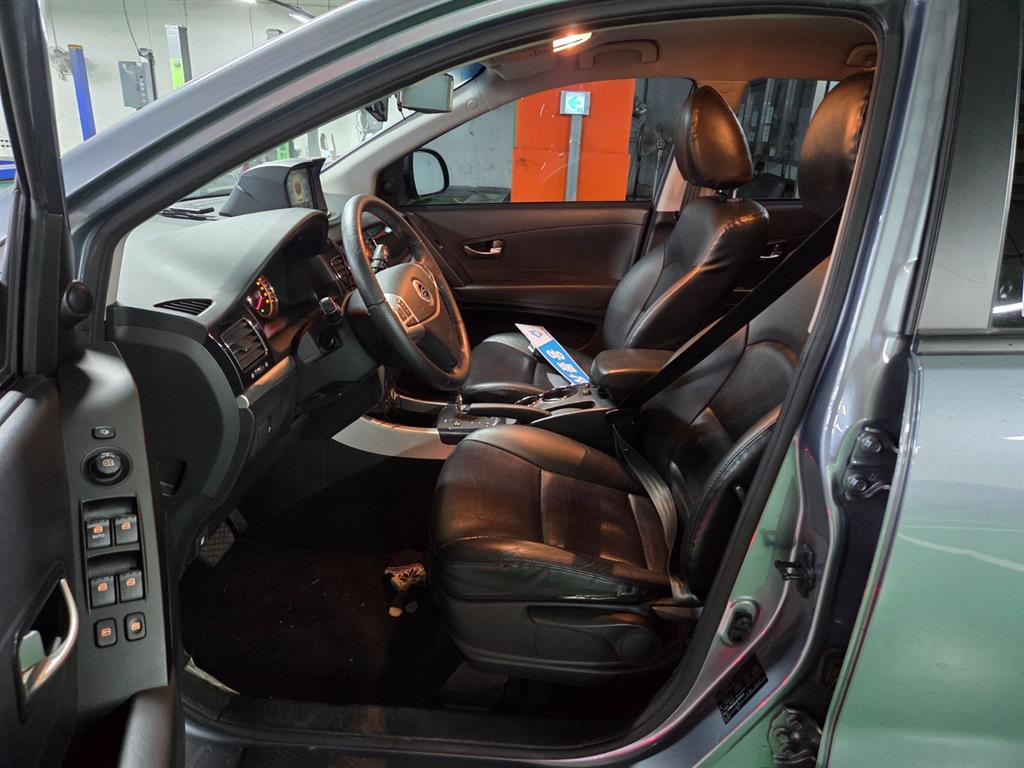 Ssangyong Korando - Vista 6