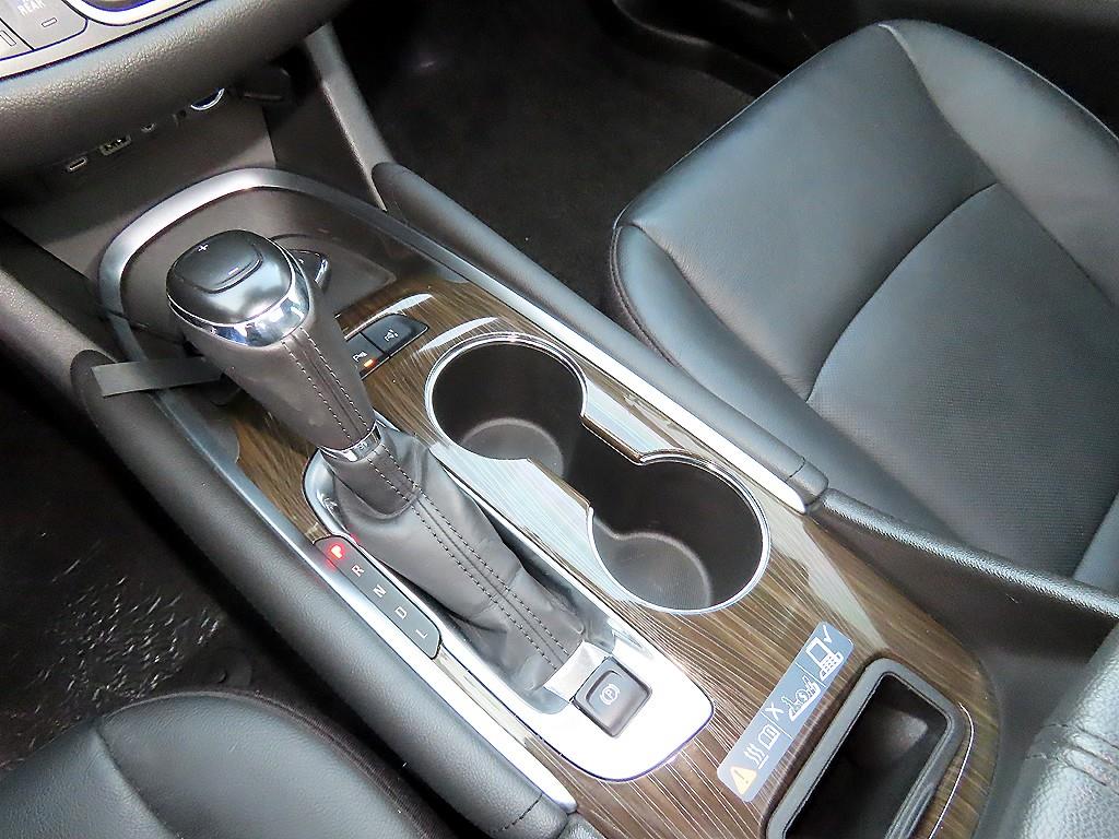 Chevrolet Malibu - Vista 10