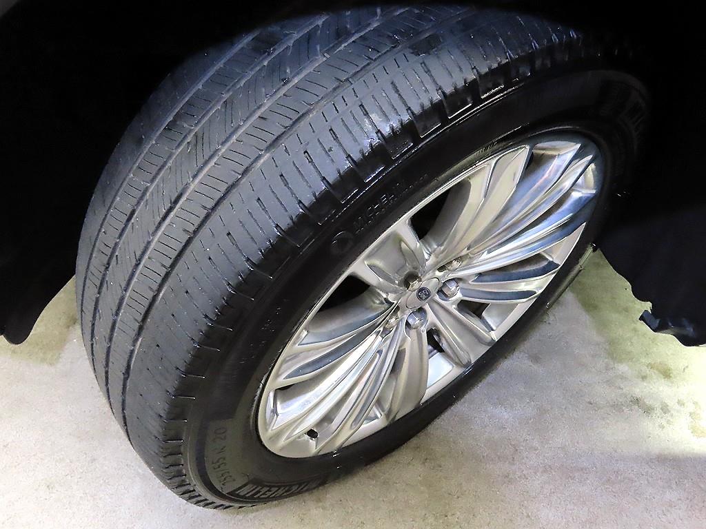 Ford Explorer - Vista 8