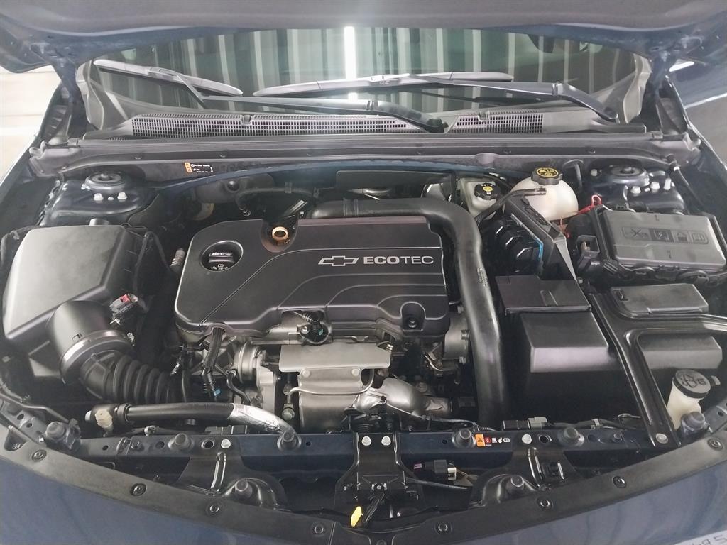 Chevrolet Malibu - Vista 11