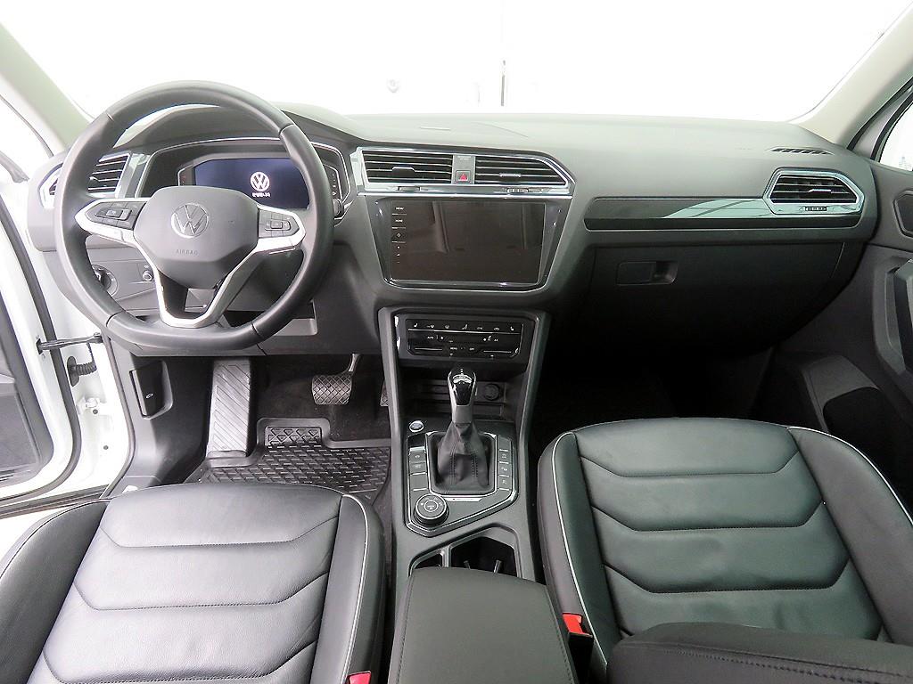 Volkswagen Tiguan - Vista 9