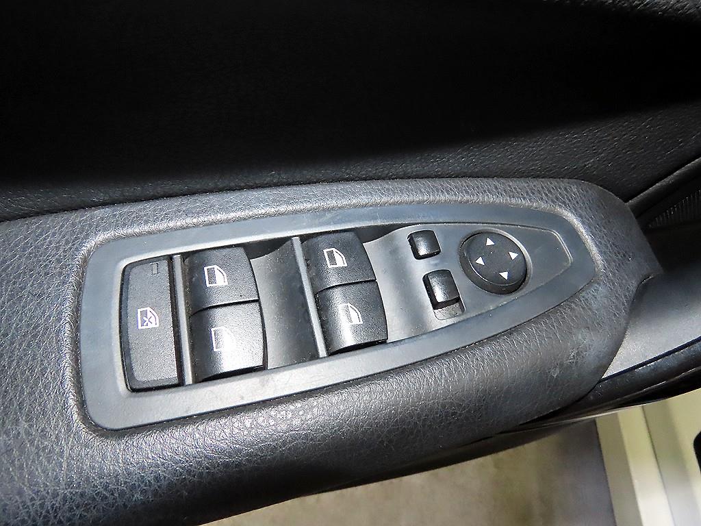 BMW 1 series 2015 - Importación desde Corea - HF Imports Iquique - Foto 13