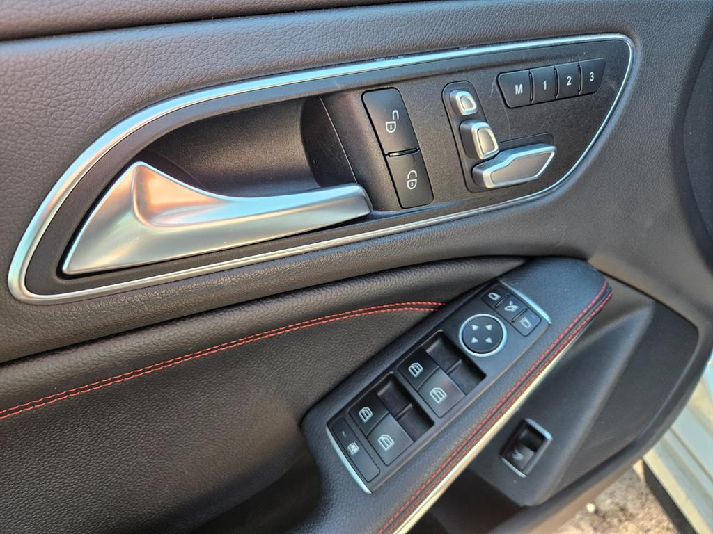 Mercedes Benz CLA Class 2018 Blanco - Importación desde Corea - HF Imports Iquique - Foto 14