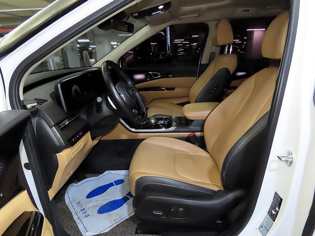 KIA Carnival - Vista 6