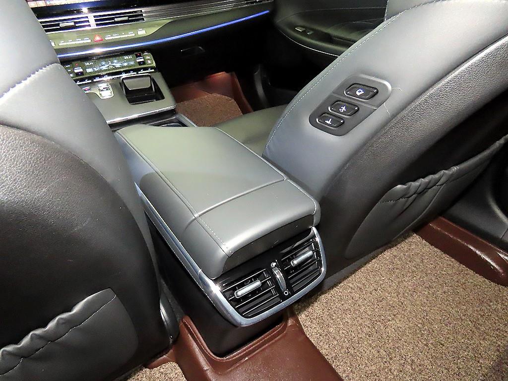 HYUNDAI Grandeur 2022 Blanco - Importación desde Corea - HF Imports Iquique - Foto 15