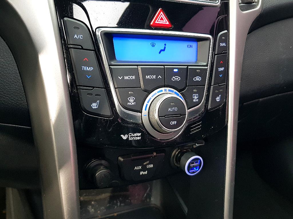 HYUNDAI i30 - Vista 11