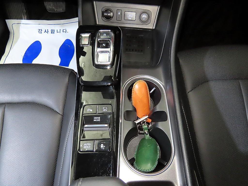 HYUNDAI Sonata - Vista 12