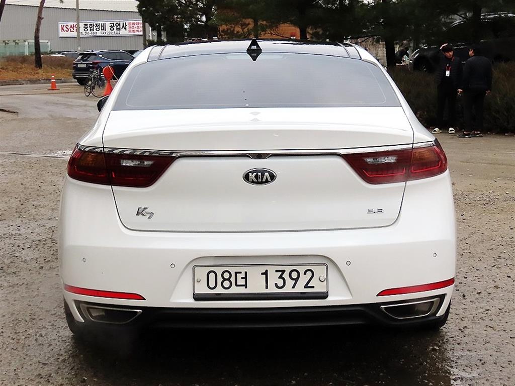 KIA K7 - Vista 4