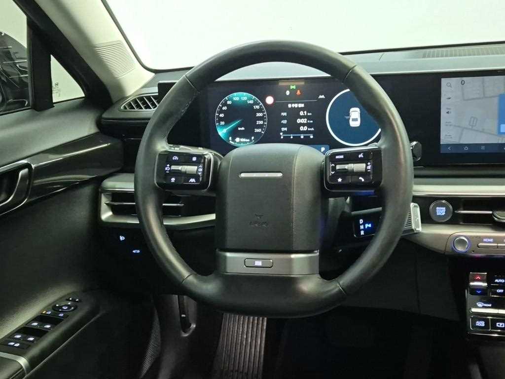 HYUNDAI Grandeur - Vista 9