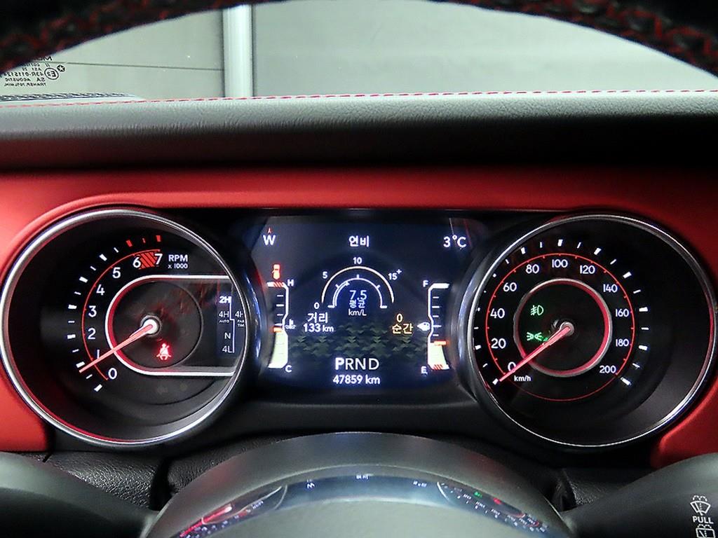 Jeep Wrangler - Vista 8