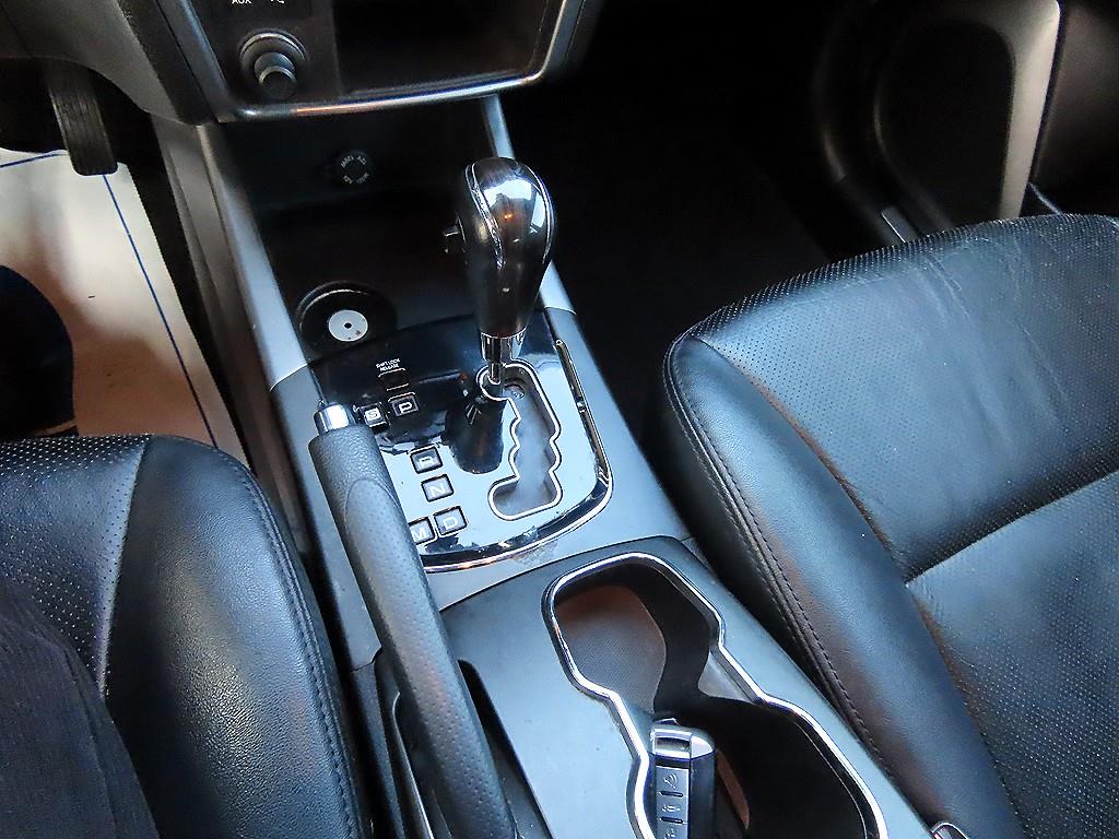 Ssangyong Korando - Vista 10